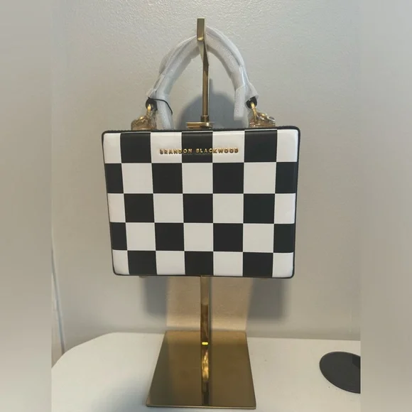 バッグ Sold Gucci Small GG Marmont Shoulder Bag | Black | FARFETCH